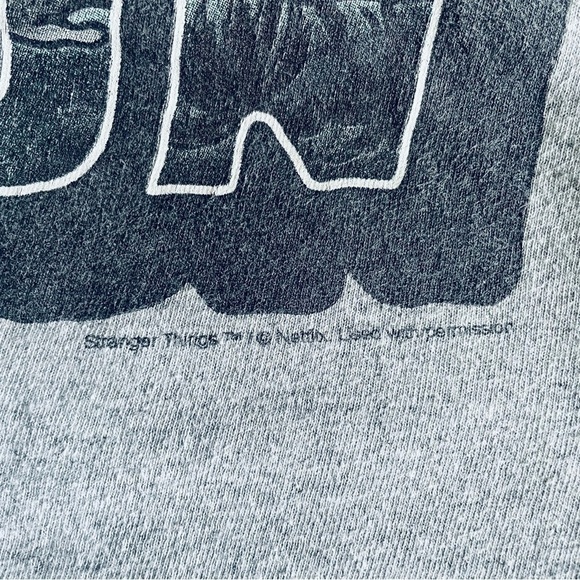 Stranger Things Gray T-Shirt - Size Medium - Picture 4 of 6